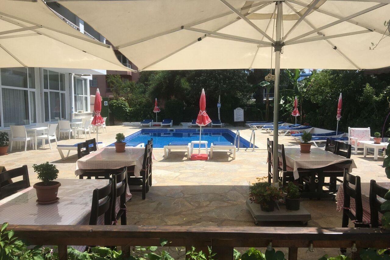 Uenver Hotel Adana Zewnętrze zdjęcie
