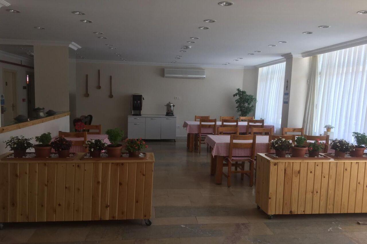 Uenver Hotel Adana Zewnętrze zdjęcie